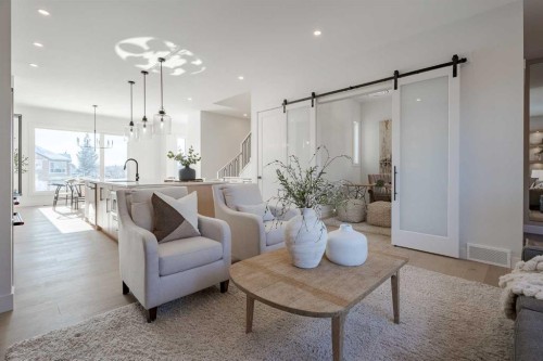 44 Collingwood Place Nw, Calgary, AB 