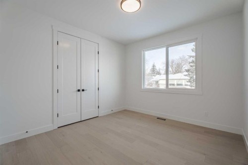 44 Collingwood Place Nw, Calgary, AB 
