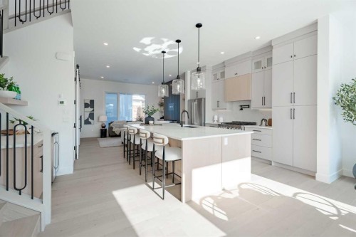 44 Collingwood Place Nw, Calgary, AB 