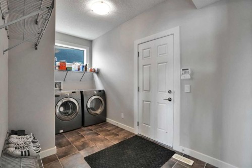 11 Panatella Gardens Nw, Calgary, AB 
