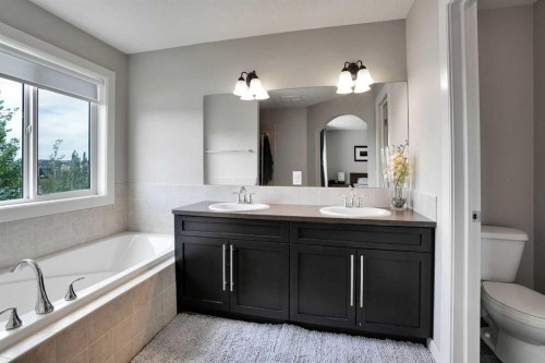 11 Panatella Gardens Nw, Calgary, AB 