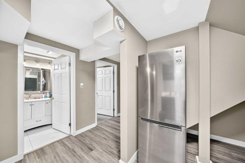 5112 Viceroy Drive Nw, Calgary, AB 