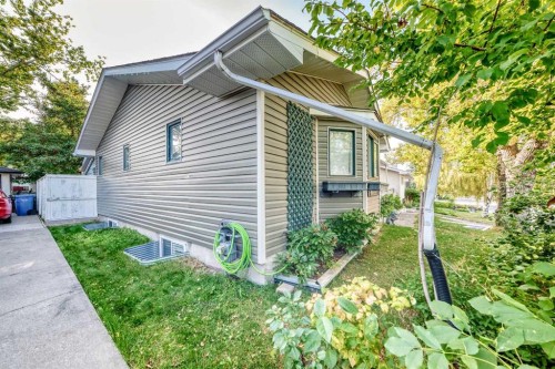 5112 Viceroy Drive Nw, Calgary, AB 
