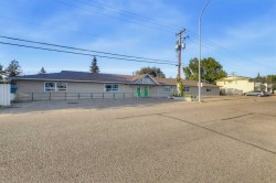 1006 / 1008 11 Avenue High River, AB T1V 1P2