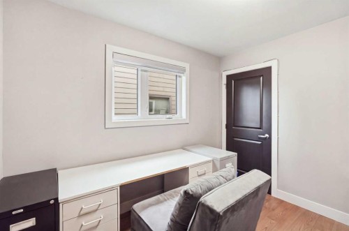 72 Sunlake Road Se, Calgary, AB 