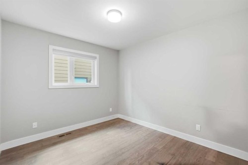 72 Sunlake Road Se, Calgary, AB 
