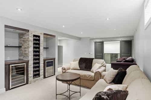 72 Sunlake Road Se, Calgary, AB 