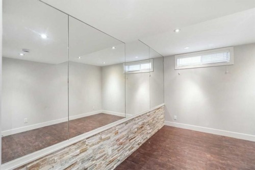 72 Sunlake Road Se, Calgary, AB 