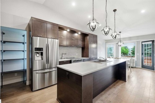 72 Sunlake Road Se, Calgary, AB 
