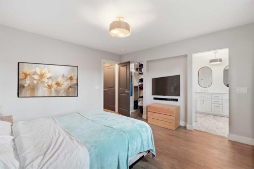 72 Sunlake Road Se, Calgary, AB 