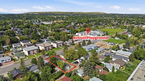 3520 Centre Street North, Calgary, AB 