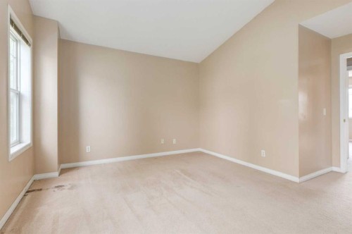 109 Hidden Creek Gardens Nw, Calgary, AB 