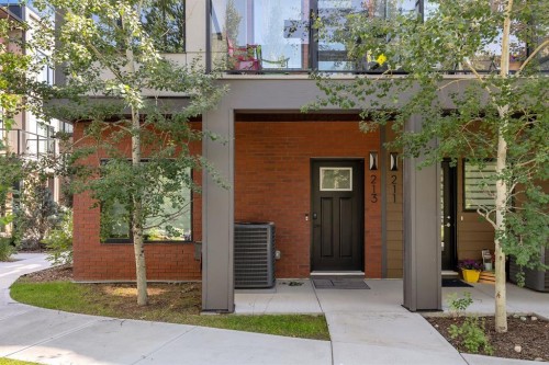 213 Greenbriar Common Nw, Calgary, AB 