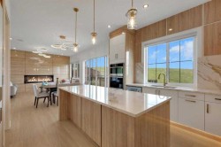 230 Royal Birch View NW Calgary, AB T3G 5J8