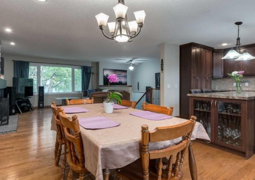 99 Silver Brook Drive Nw, Calgary, AB 