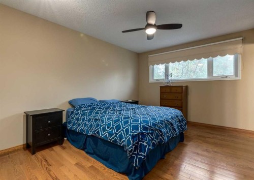 99 Silver Brook Drive Nw, Calgary, AB 