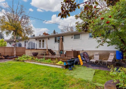 99 Silver Brook Drive Nw, Calgary, AB 