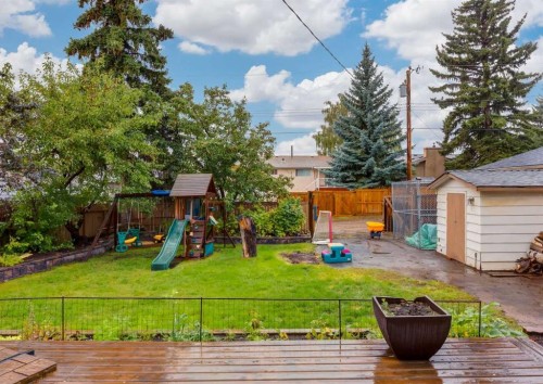 99 Silver Brook Drive Nw, Calgary, AB 