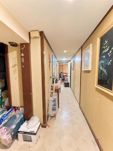 1432 Russet Road Ne, Calgary, AB 