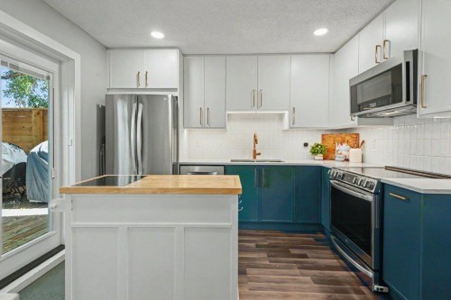 2432 Riverstone Road Se, Calgary, AB 