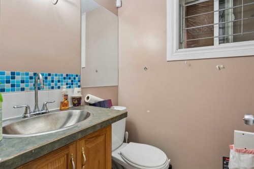 263 19 Avenue Ne, Calgary, AB 