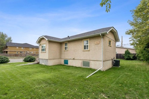 263 19 Avenue Ne, Calgary, AB 