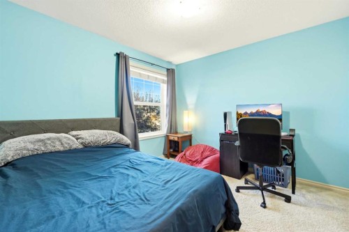 142 Auburn Glen Manor Se, Calgary, AB 