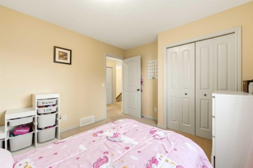 142 Auburn Glen Manor Se, Calgary, AB 