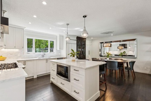 16 Varsdale Place Nw, Calgary, AB 