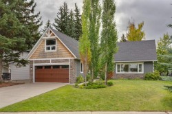 16 Varsdale Place NWCalgary, AB T3A 0G7