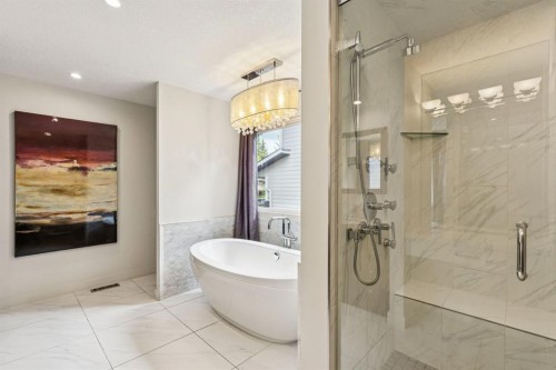 16 Varsdale Place Nw, Calgary, AB 