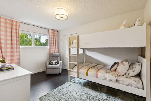 16 Varsdale Place Nw, Calgary, AB 