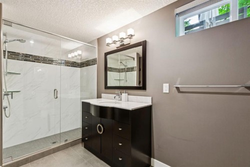 16 Varsdale Place Nw, Calgary, AB 