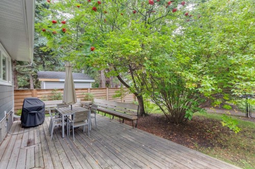 16 Varsdale Place Nw, Calgary, AB 