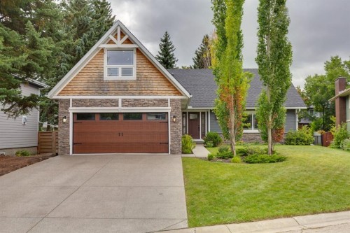 16 Varsdale Place Nw, Calgary, AB 