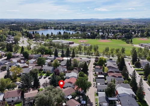 232 Midglen Place Se, Calgary, AB 