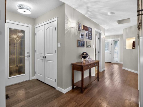 30 Wimbledon Drive Sw, Calgary, AB 