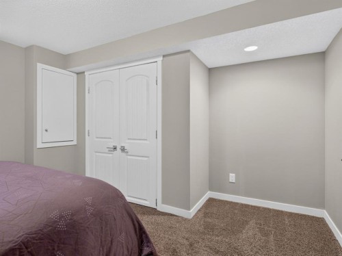 30 Wimbledon Drive Sw, Calgary, AB 