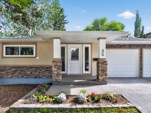 30 Wimbledon Drive Sw, Calgary, AB 