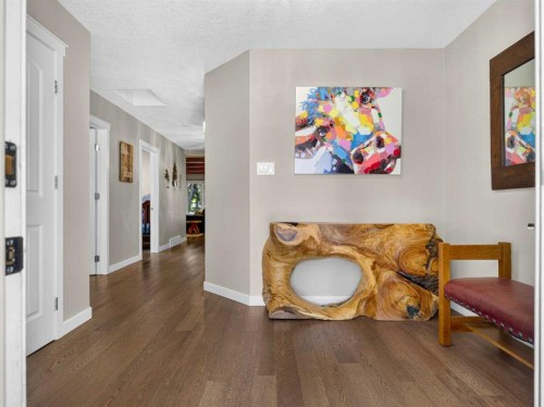 30 Wimbledon Drive Sw, Calgary, AB 