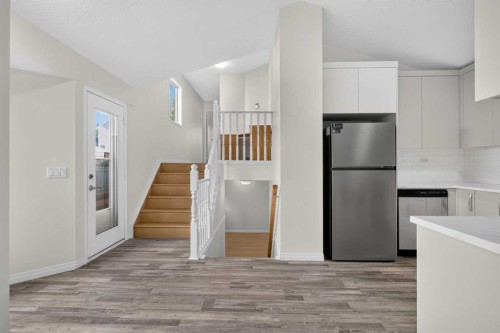 44 Harvest Gold Circle Ne, Calgary, AB 