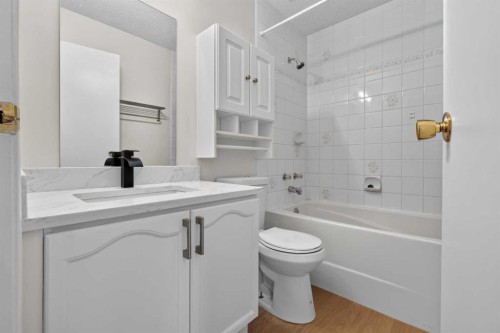 44 Harvest Gold Circle Ne, Calgary, AB 