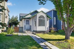 44 Harvest Gold Circle NE Calgary, AB T3K 4H3