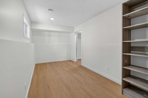 44 Harvest Gold Circle Ne, Calgary, AB 