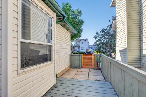44 Harvest Gold Circle Ne, Calgary, AB 