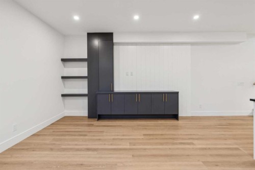 4216 16 Street Sw, Calgary, AB 