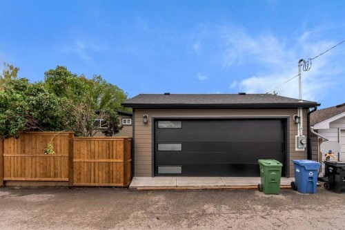 10 Atlanta Crescent Se, Calgary, AB 