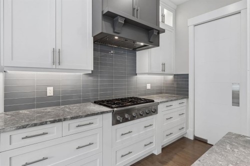 1012 17 Street Nw, Calgary, AB 