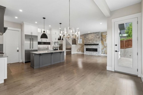 1012 17 Street Nw, Calgary, AB 