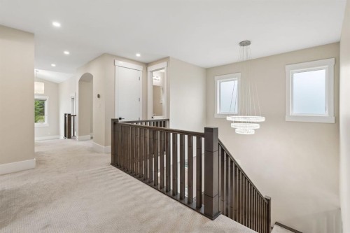 1012 17 Street Nw, Calgary, AB 